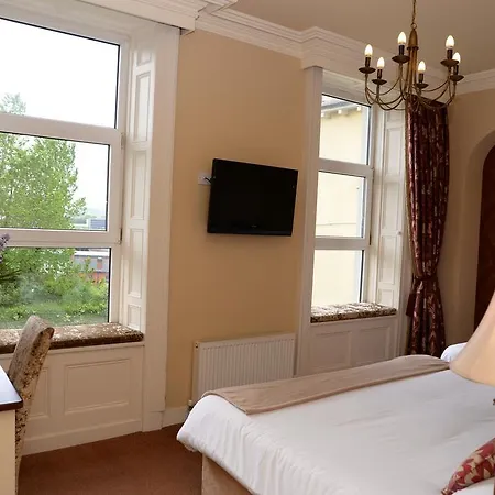 فندق مبيت وإفطار الضيافة جبريل هاوس 4*