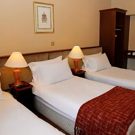 فندق مبيت وإفطار الضيافة جبريل هاوس 4*